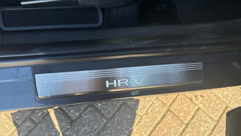 Honda HR-V 1.5 eHEV Advance 5dr CVT Hybrid Hatchback